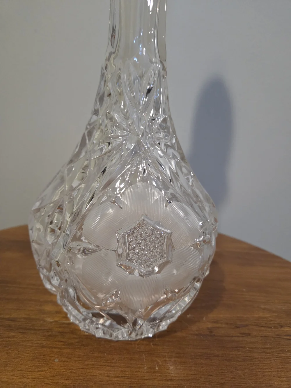 Cut Glass Decanter with Stopper - Clear